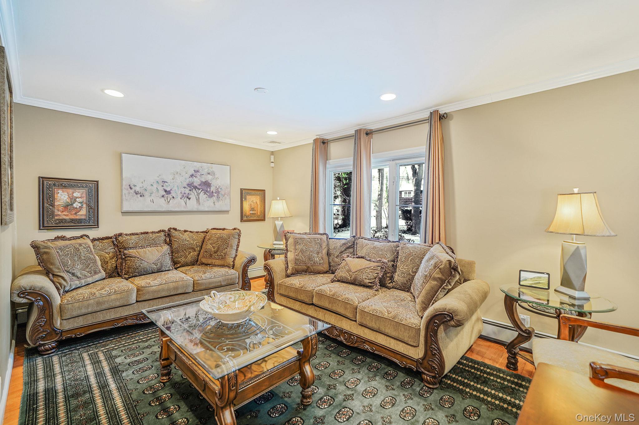 #7 photo, 6 Fairfields Lane, सफ़ोक काउंटी Huntington Station , NY 11746