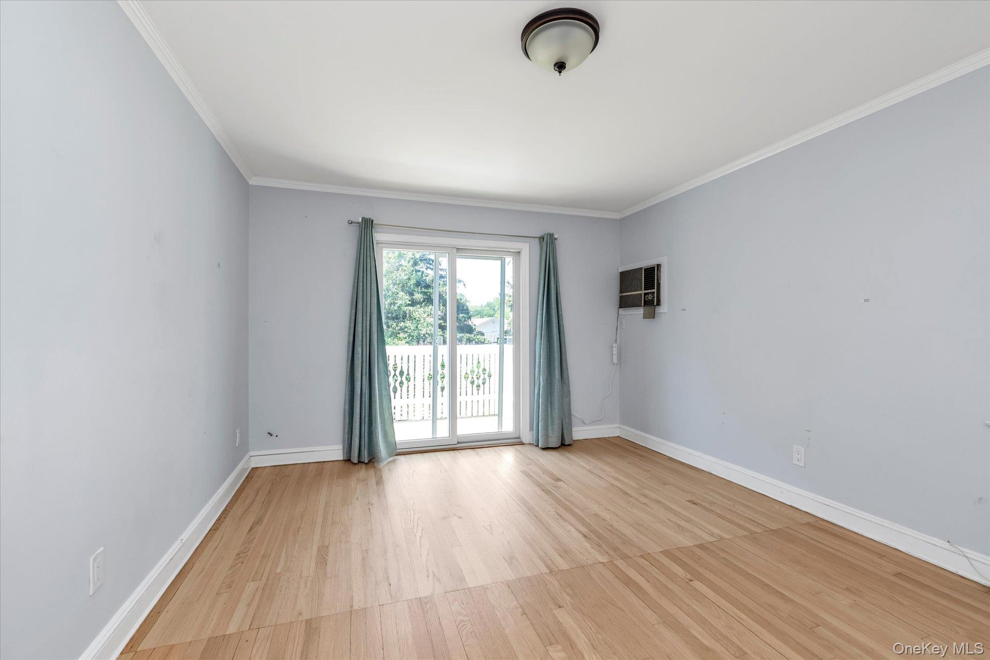 #12 photo, 18 Hathaway Drive, নাসাউ কাউন্টি Garden City , NY 11530