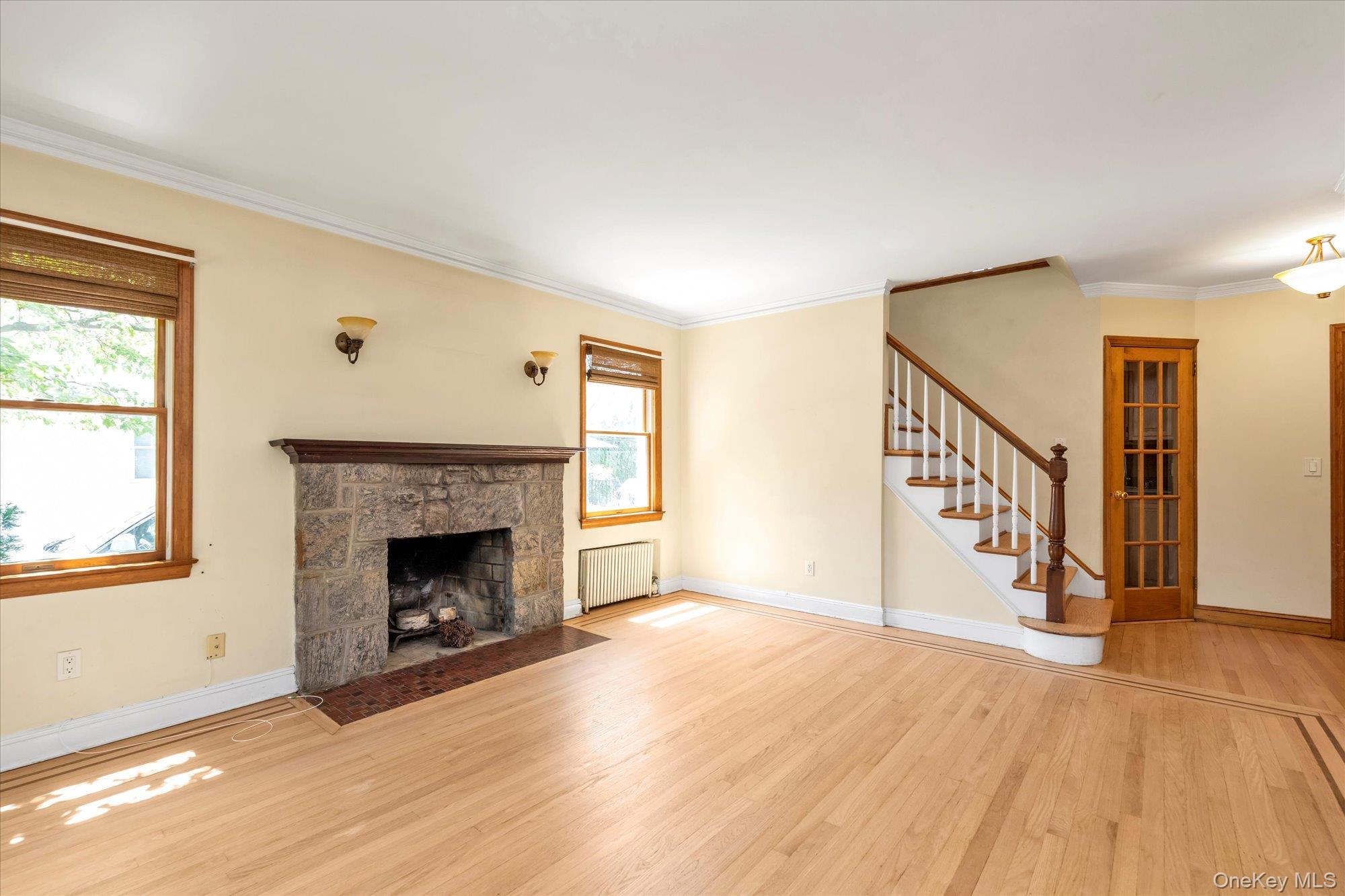 #3 photo, 18 Hathaway Drive, নাসাউ কাউন্টি Garden City , NY 11530