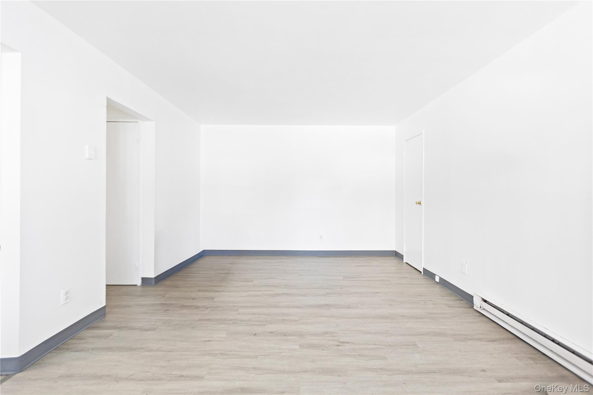 #3 photo, 40 W 4th Street, Саффолк ‖ Patchogue , NY 11772