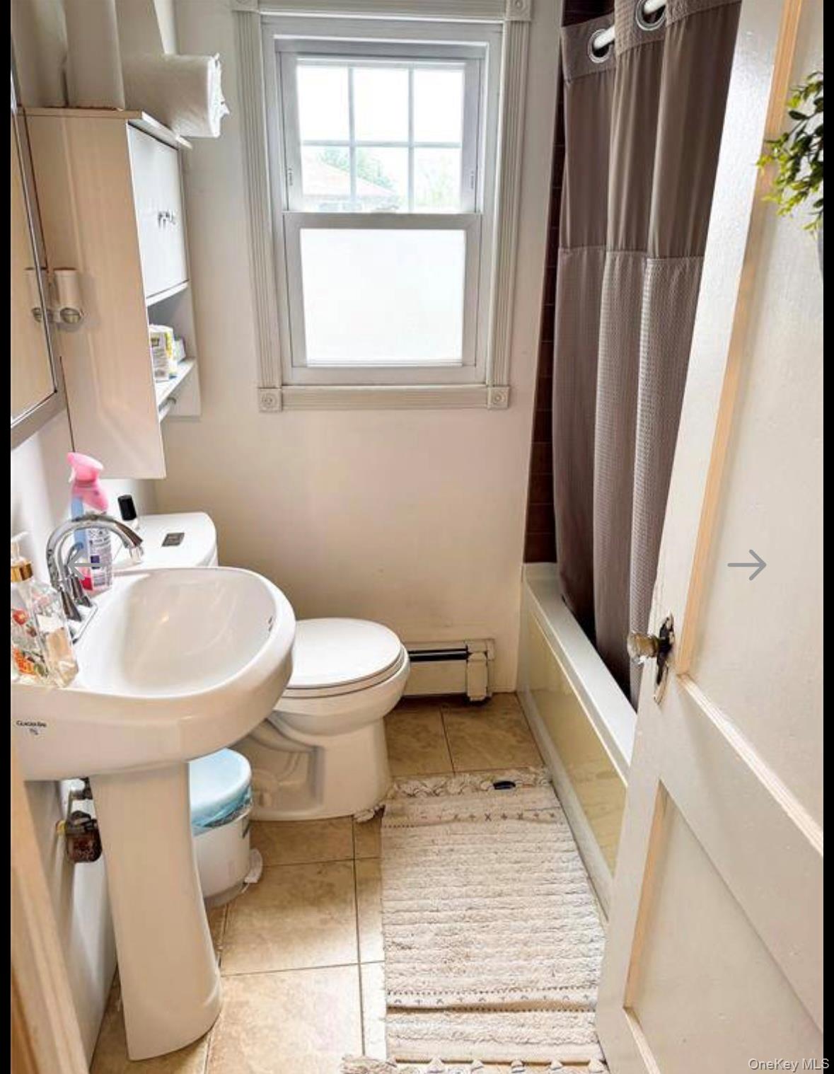 #4 photo, 131 E Alhambra Avenue, Lindenhurst , NY 11757