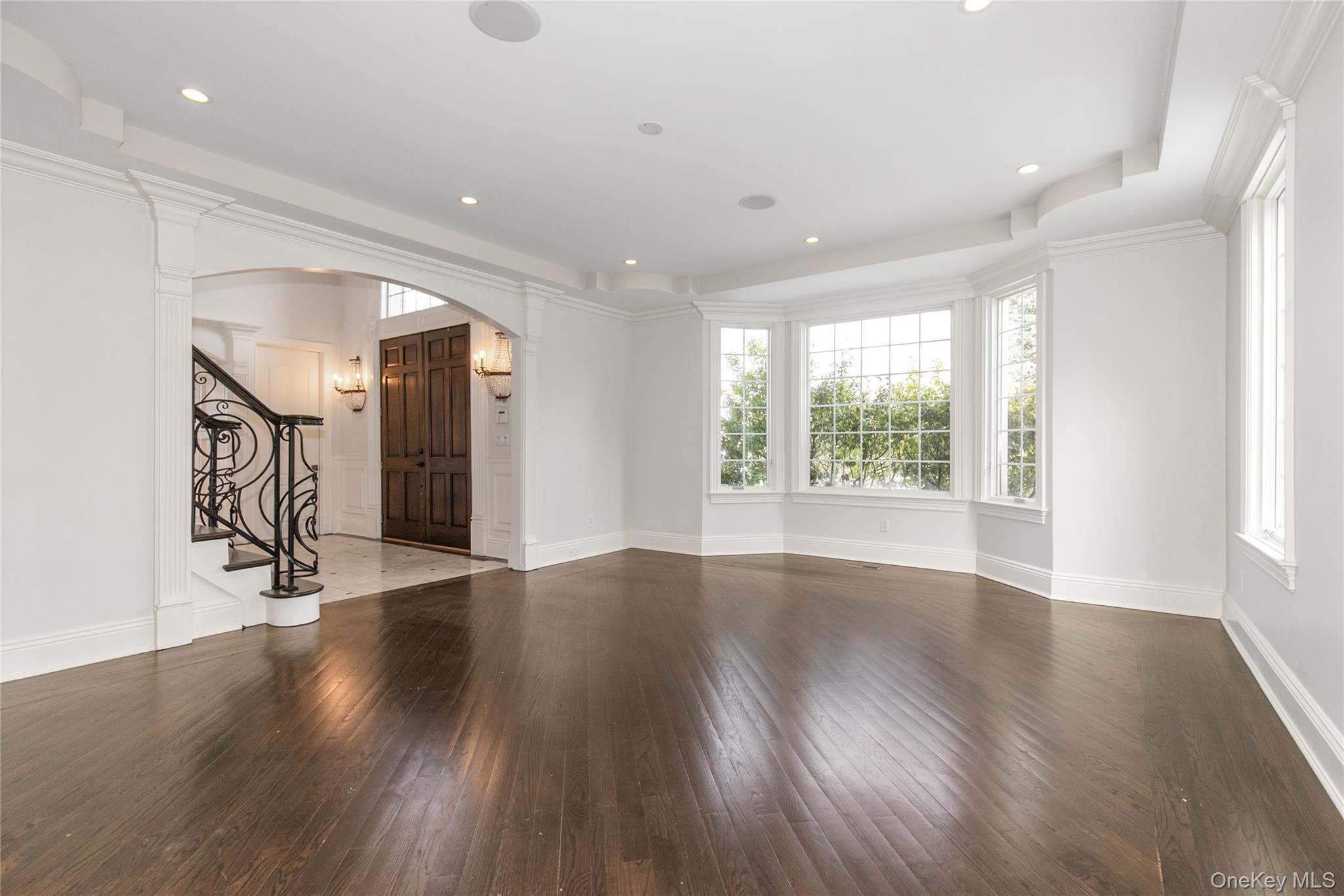 #6 photo, 12 Knollwood Road, নাসাউ কাউন্টি Roslyn , NY 11576