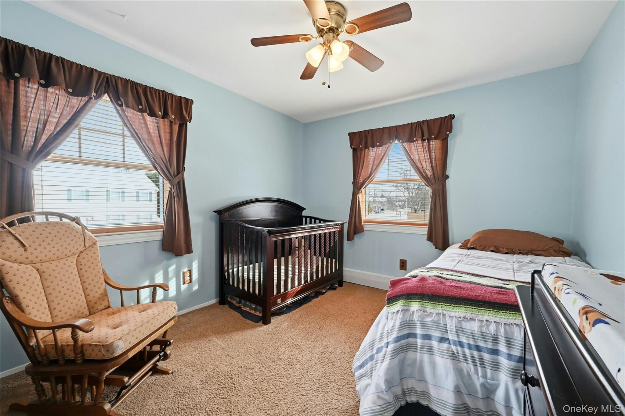 #15 photo, 26 Charles Circle, サフォーク郡 Islip , NY 11751