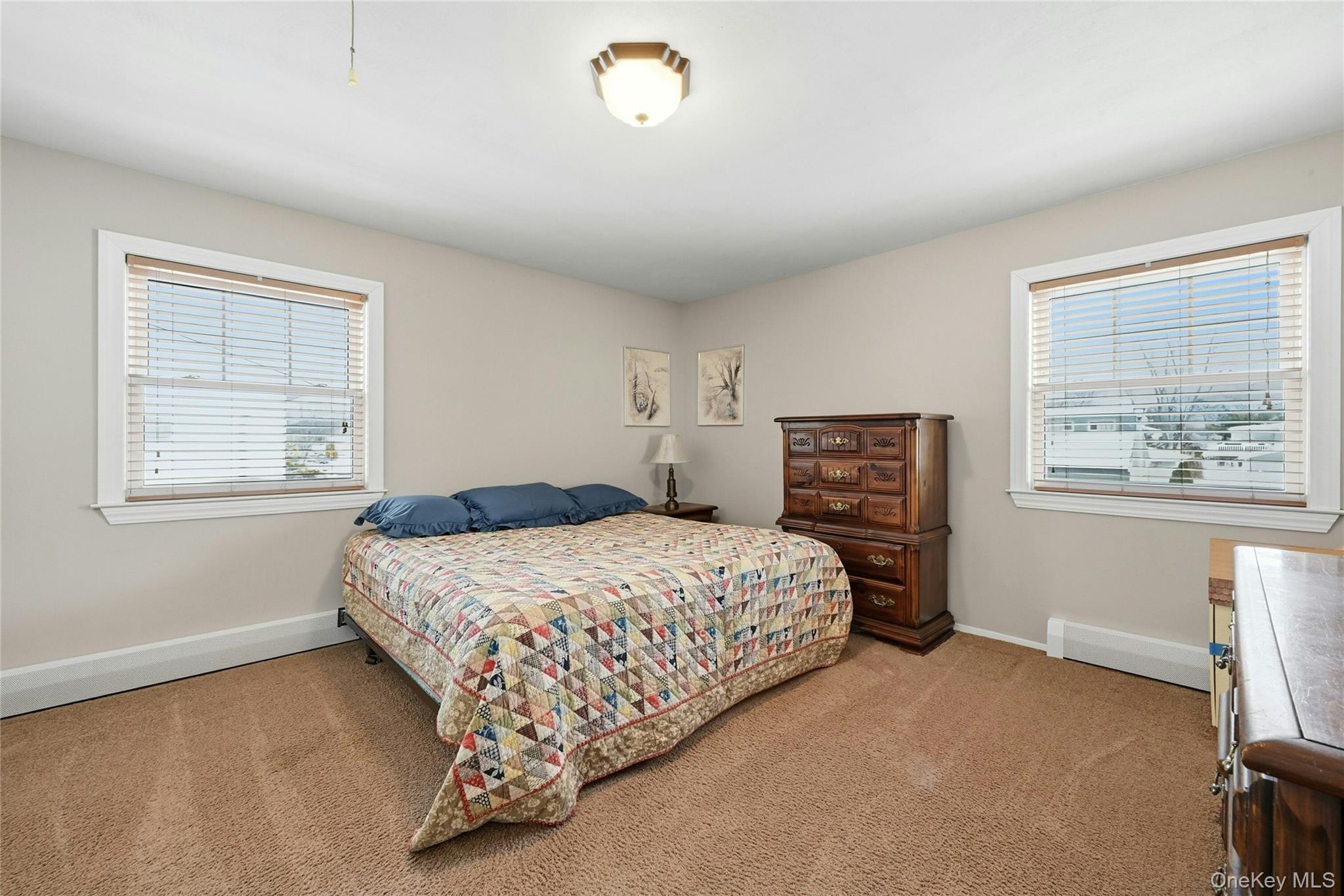 #16 photo, 26 Charles Circle, サフォーク郡 Islip , NY 11751