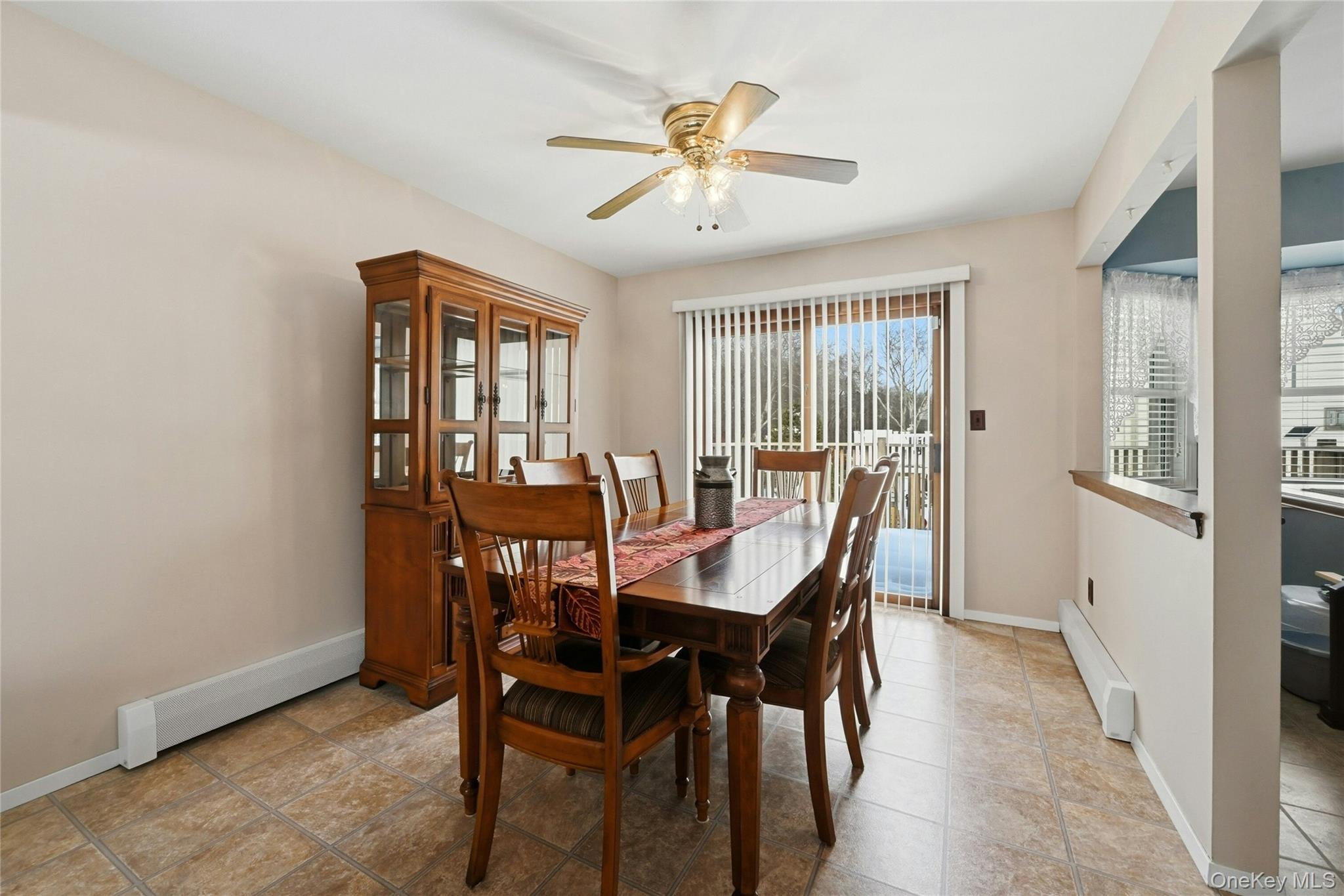 #8 photo, 26 Charles Circle, サフォーク郡 Islip , NY 11751