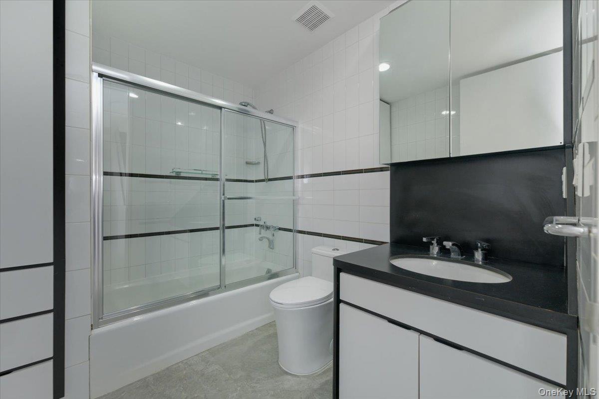 #18 photo, 454 E Shore Road, নাসাউ কাউন্টি Great Neck , NY 11024