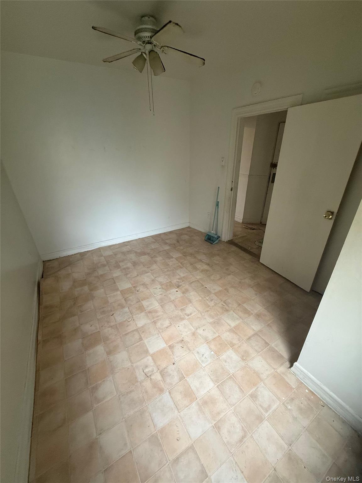 #2 photo, 2116 Honeywell Avenue, Bronx , NY 10460