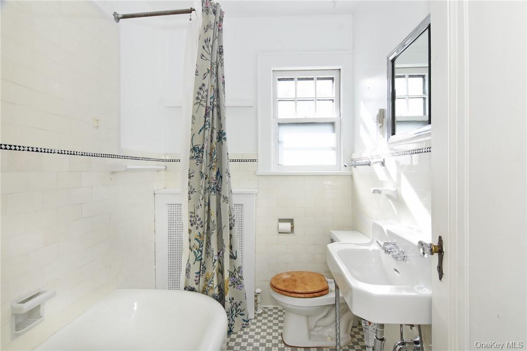 #16 photo, 27 Maple Street, Irvington , NY 10533