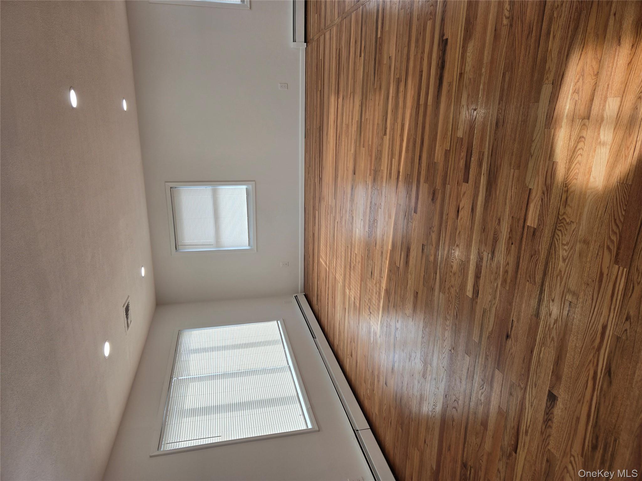 #2 photo, 25 Johnson Place, Freeport , NY 11520