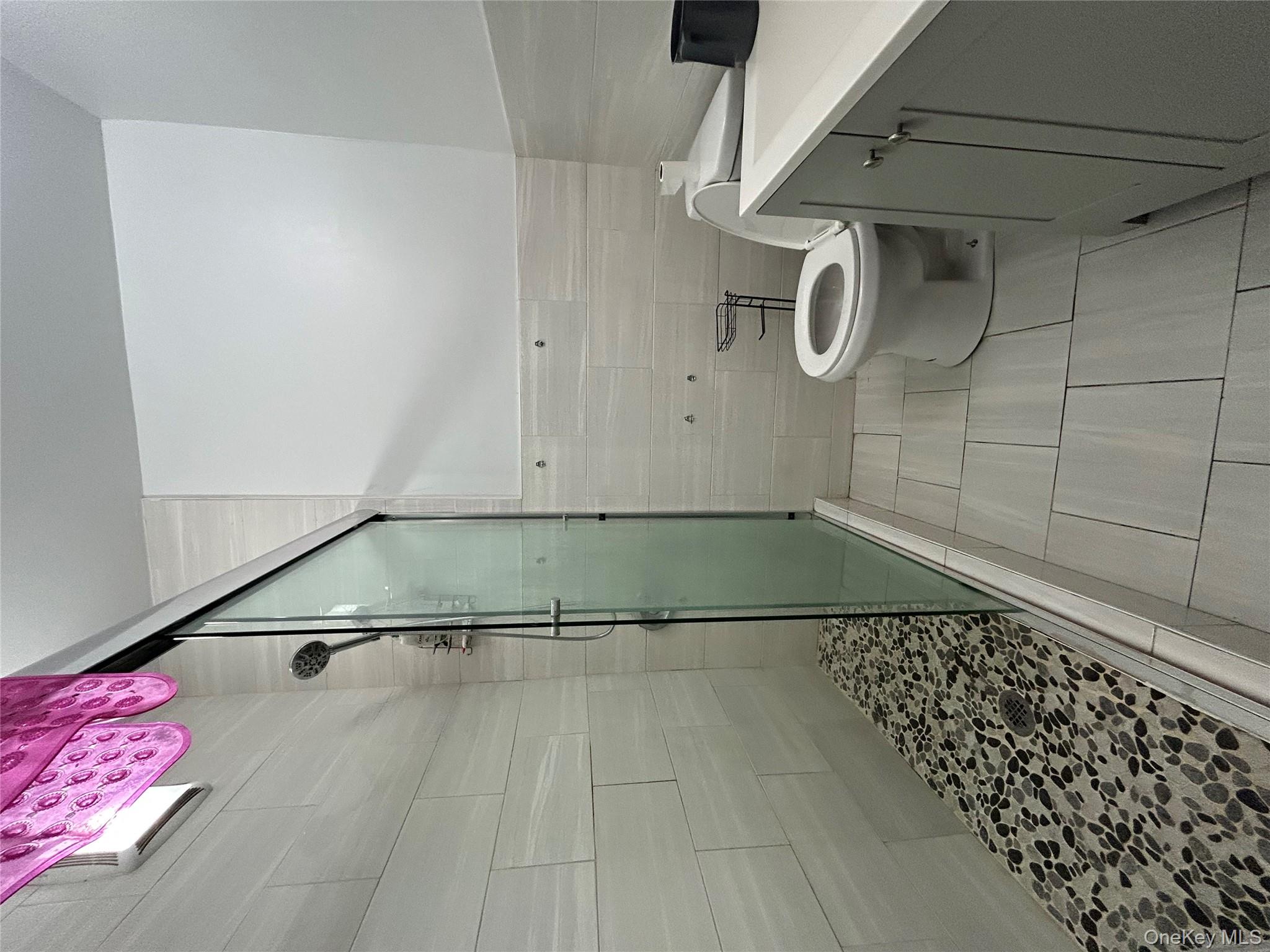 #10 photo, 66-01 Myrtle Avenue, Glendale , NY 11385