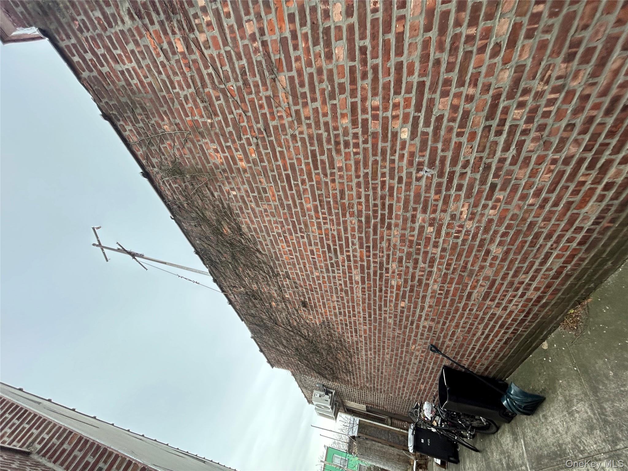 #4 photo, 66-01 Myrtle Avenue, Glendale , NY 11385