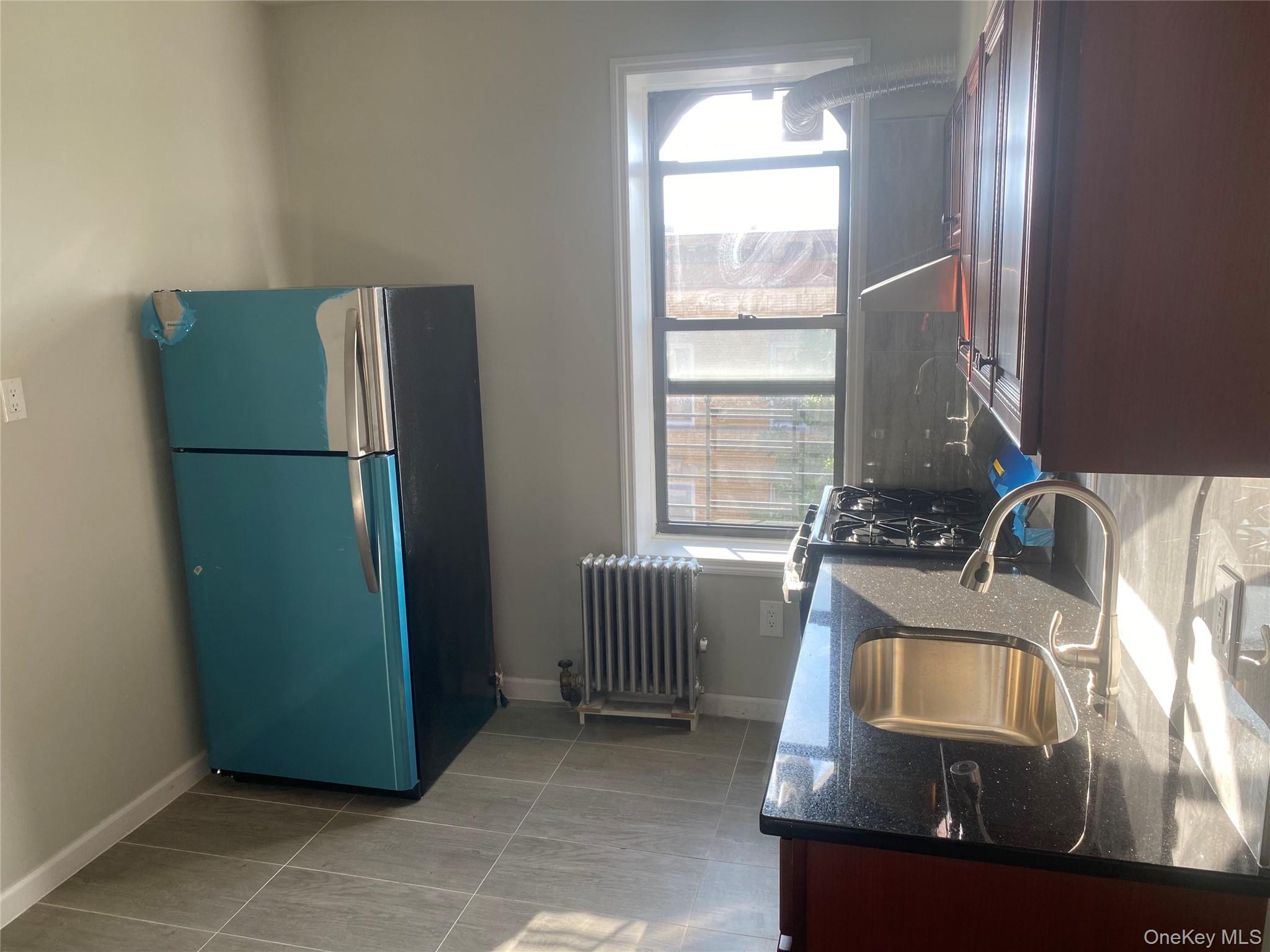 #5 photo, 297 Saint Nicholas Avenue, Ridgewood , NY 11385