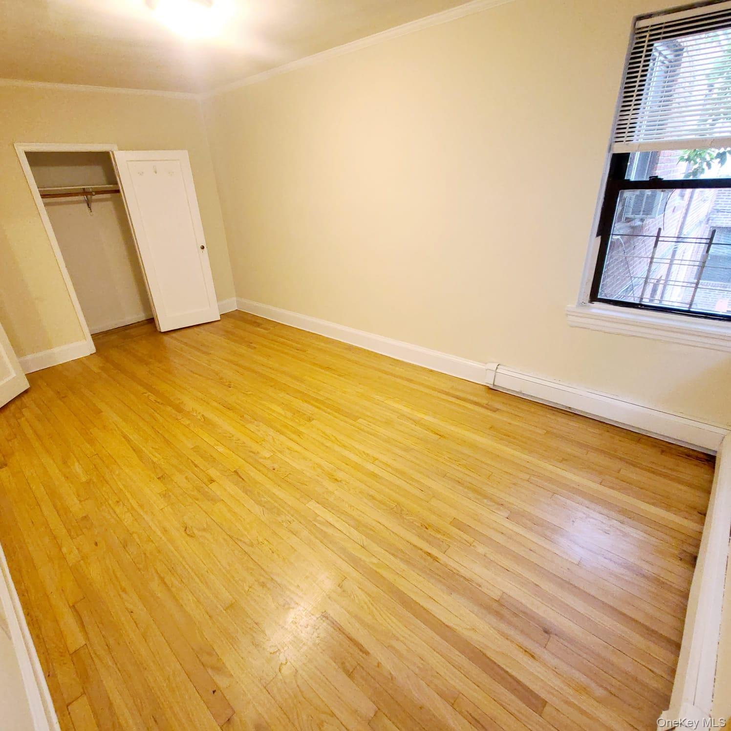 #11 photo, 72-38 Yellowstone Boulevard, Forest Hills , NY 11375