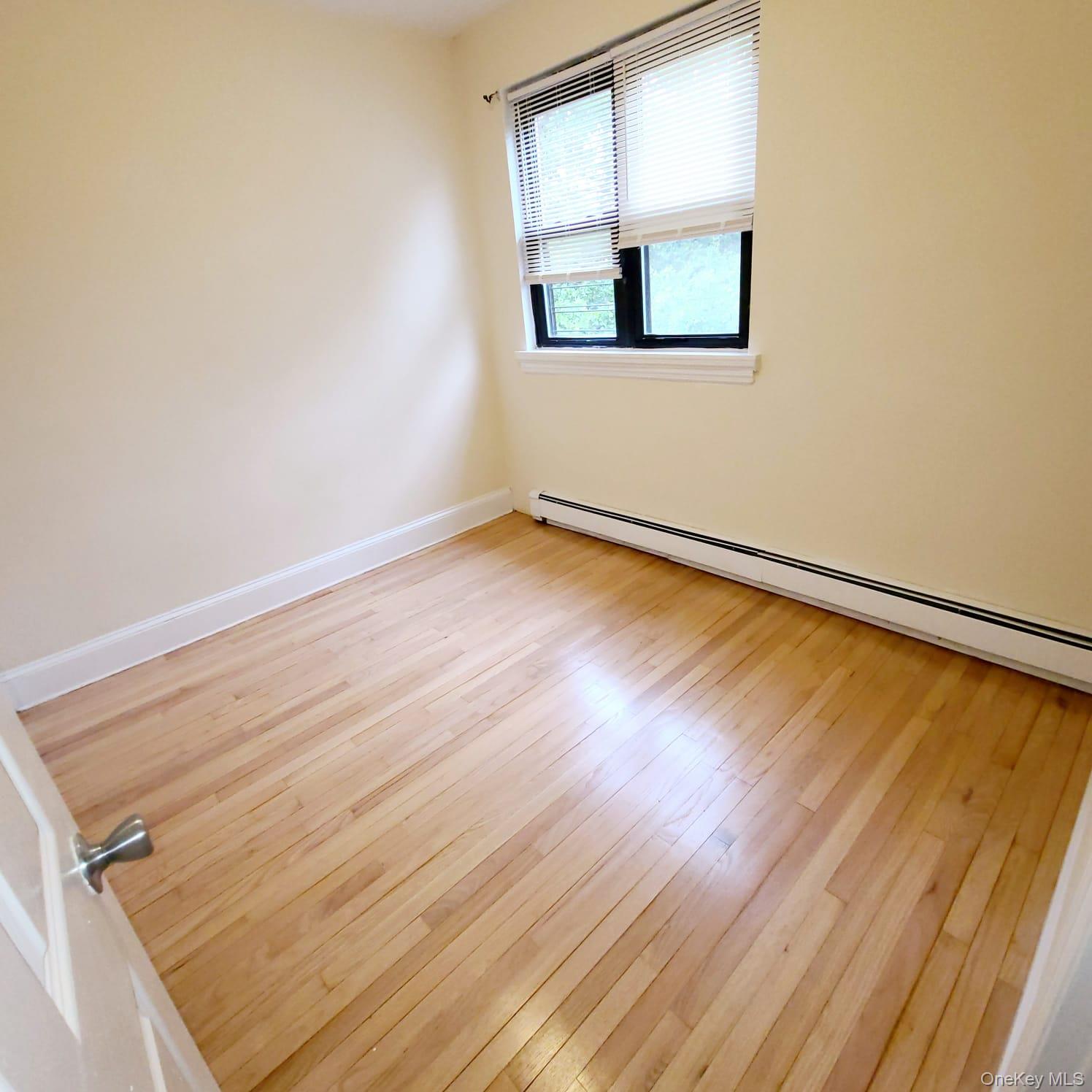 #14 photo, 72-38 Yellowstone Boulevard, Forest Hills , NY 11375