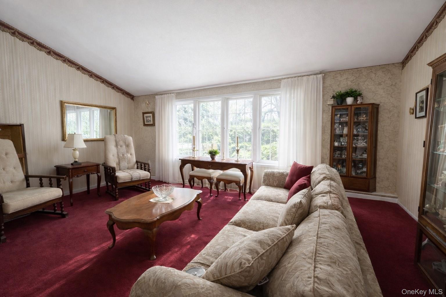 #3 photo, 15 Palm Street, サフォーク郡 Selden , NY 11784