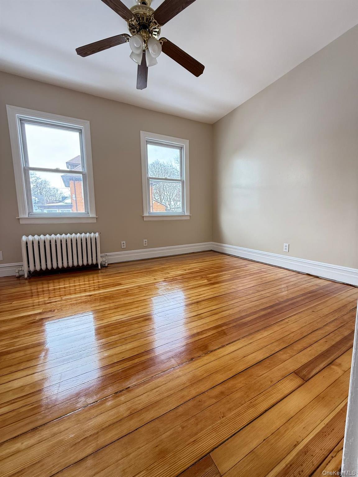 #12 photo, 7 Flower Street, New Rochelle , NY 10801