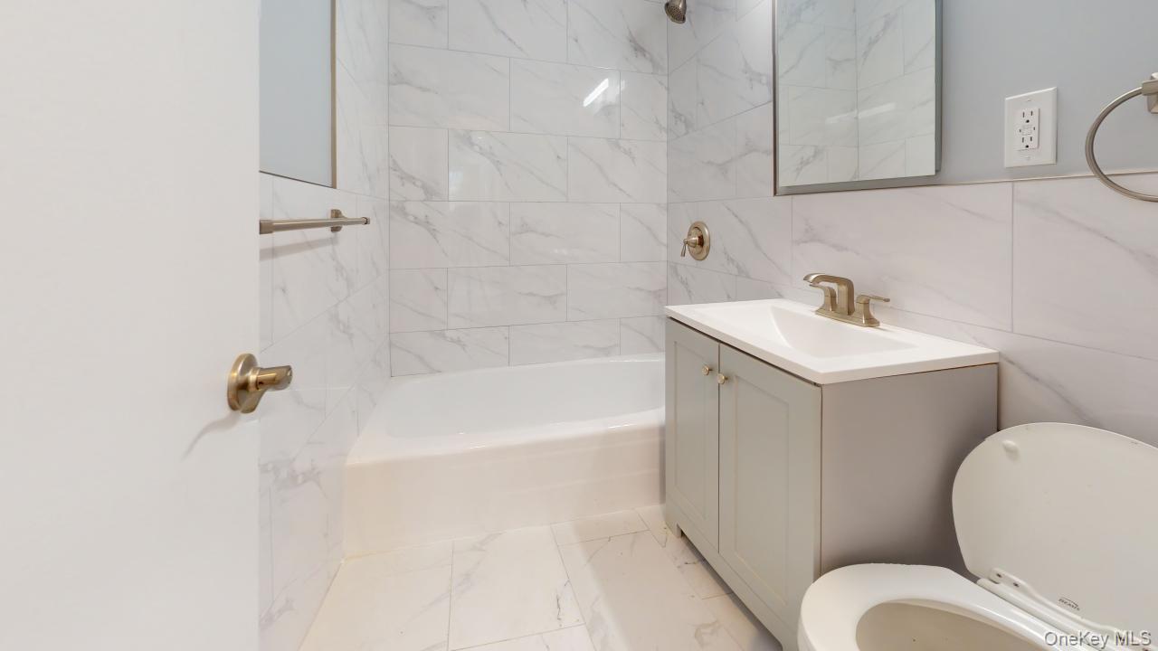 #19 photo, 66-15 Thornton Place, Rego Park , NY 11374