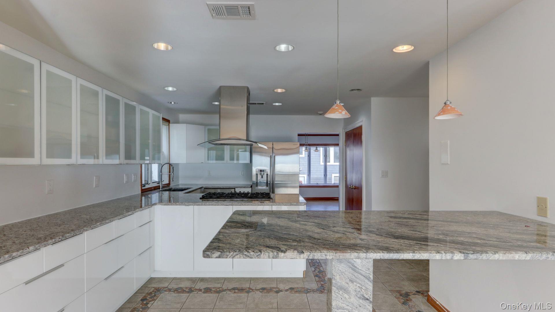 #7 photo, 3 Oceanview Court, নাসাউ কাউন্টি Long Beach , NY 11561