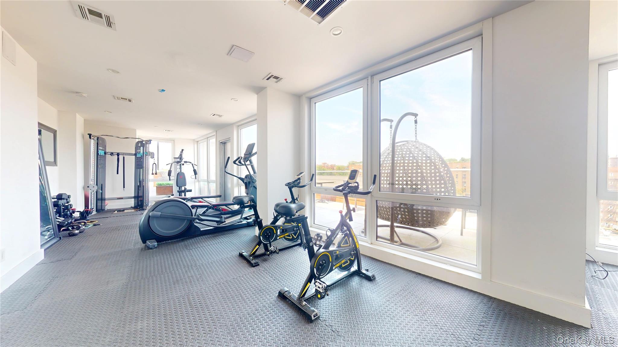 #18 photo, 138-28 Queens Boulevard, कुईंस Briarwood , NY 11435