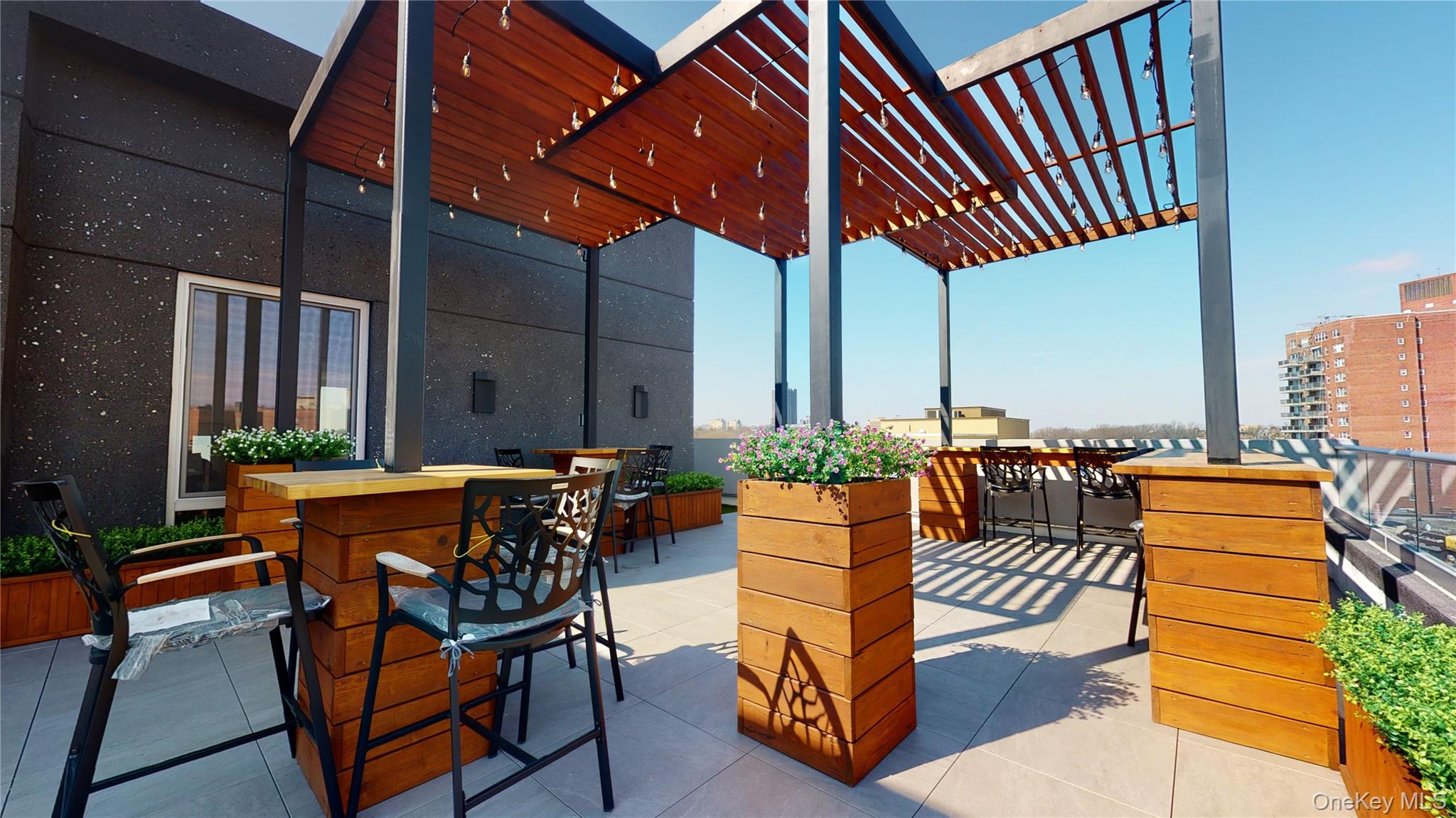 #20 photo, 138-28 Queens Boulevard, कुईंस Briarwood , NY 11435