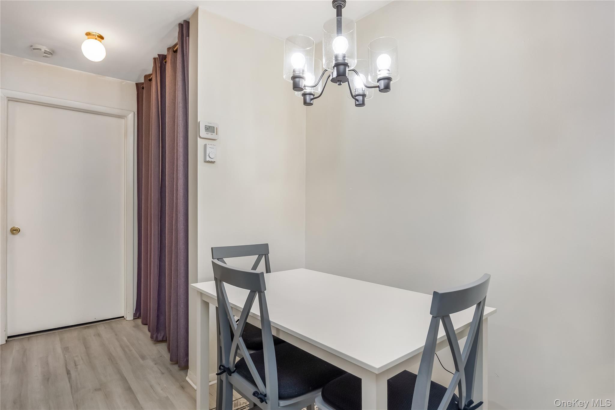 #13 photo, 406 Woodbridge Drive, Ridge , NY 11961