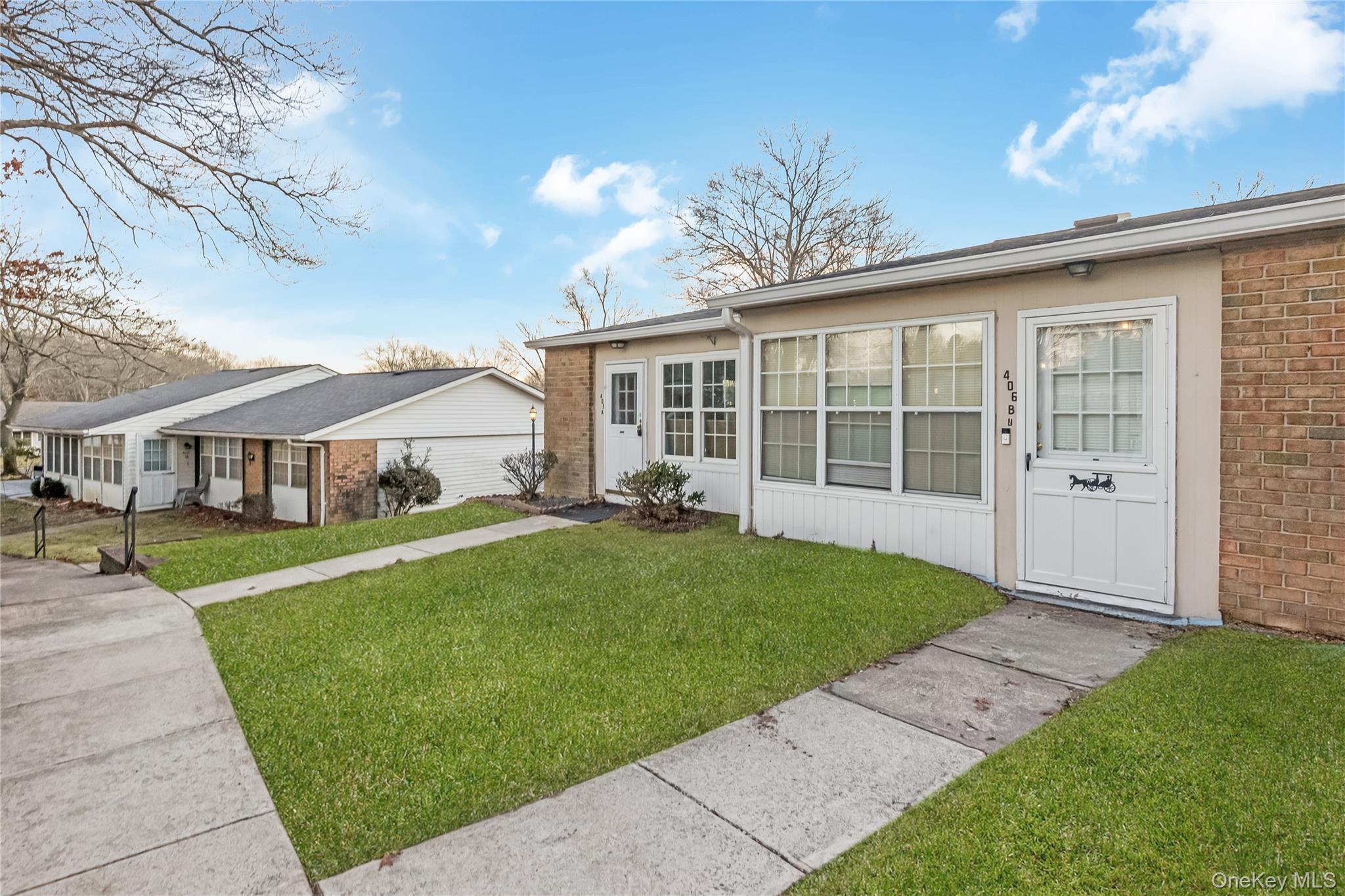 #3 photo, 406 Woodbridge Drive, Ridge , NY 11961