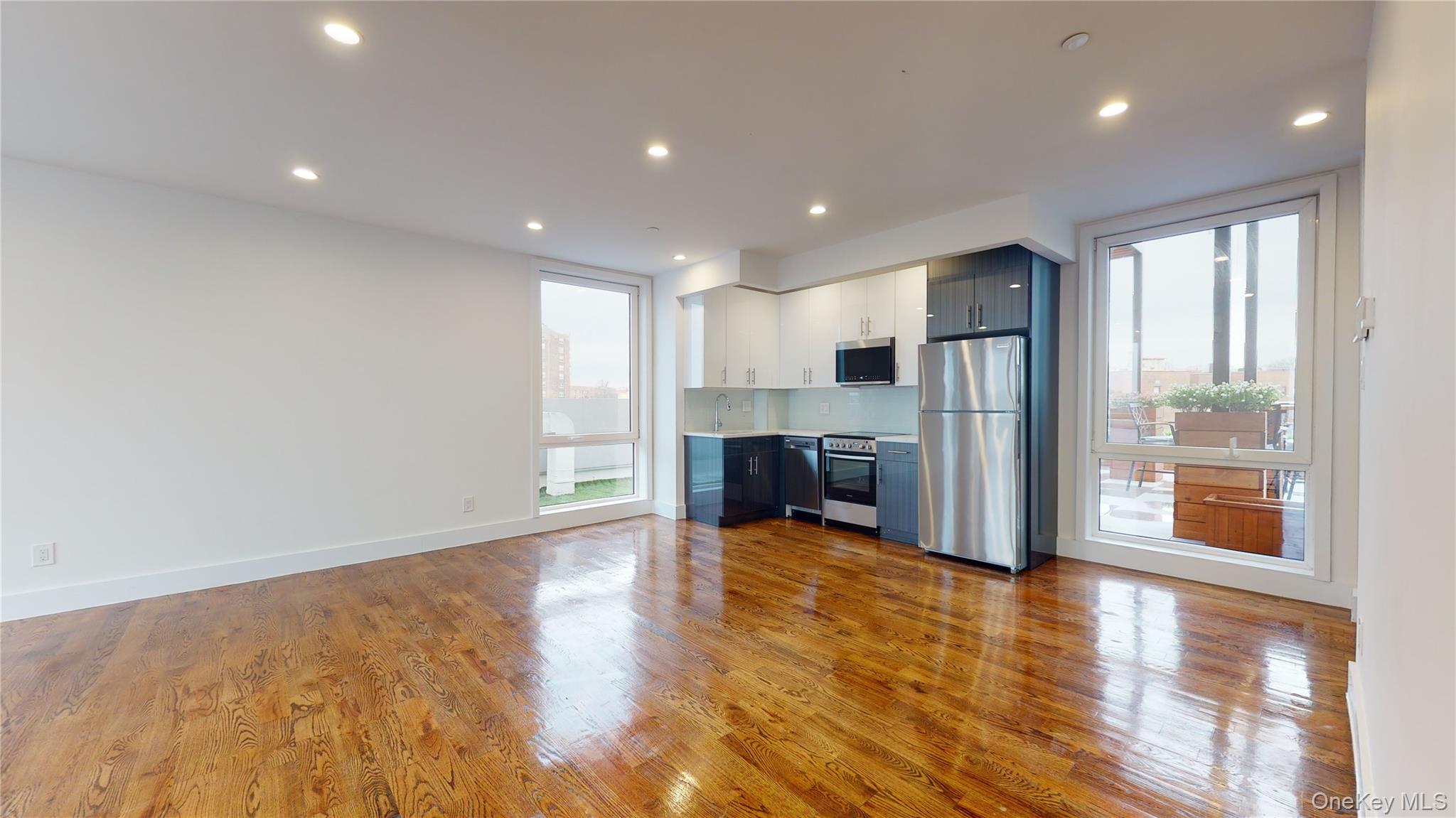 #7 photo, 138-28 Queens Boulevard, कुईंस Briarwood , NY 11435