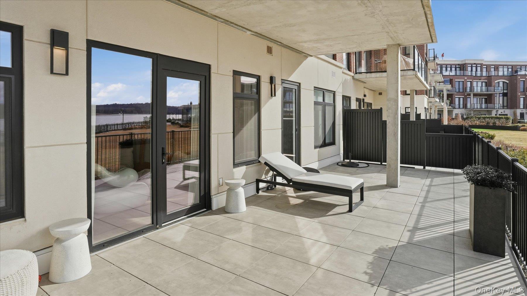 #11 photo, 10 Shore Road, নাসাউ কাউন্টি Glenwood Landing , NY 11547