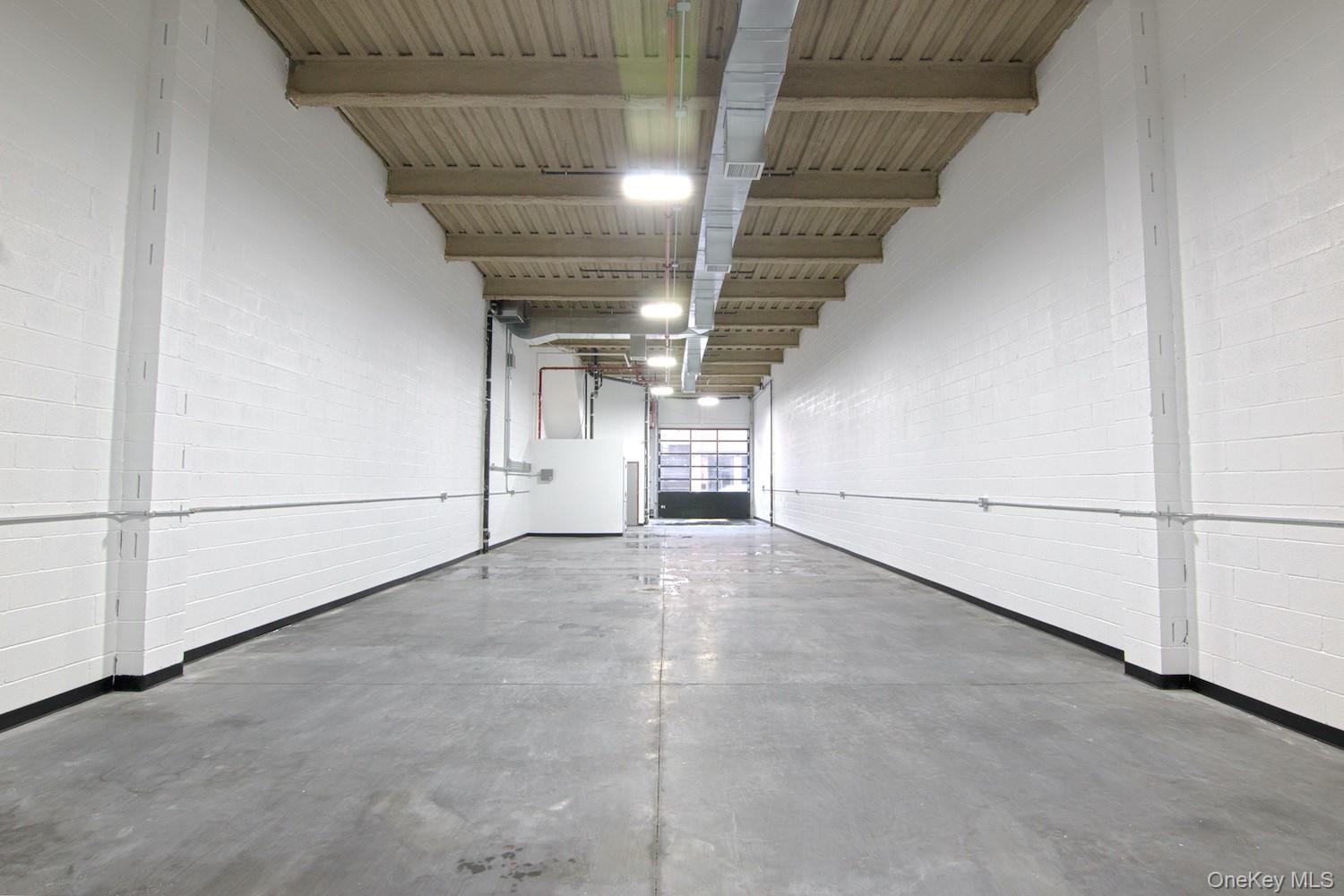 #10 photo, 18-31 42nd Street, クイーンズ区 Astoria , NY 11105