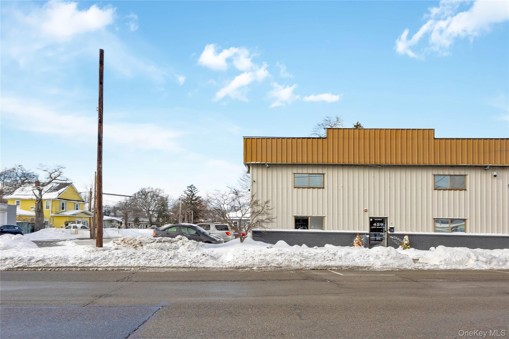 #2 photo, 429 W Main Street, מחוז סאפוק Patchogue , NY 11772