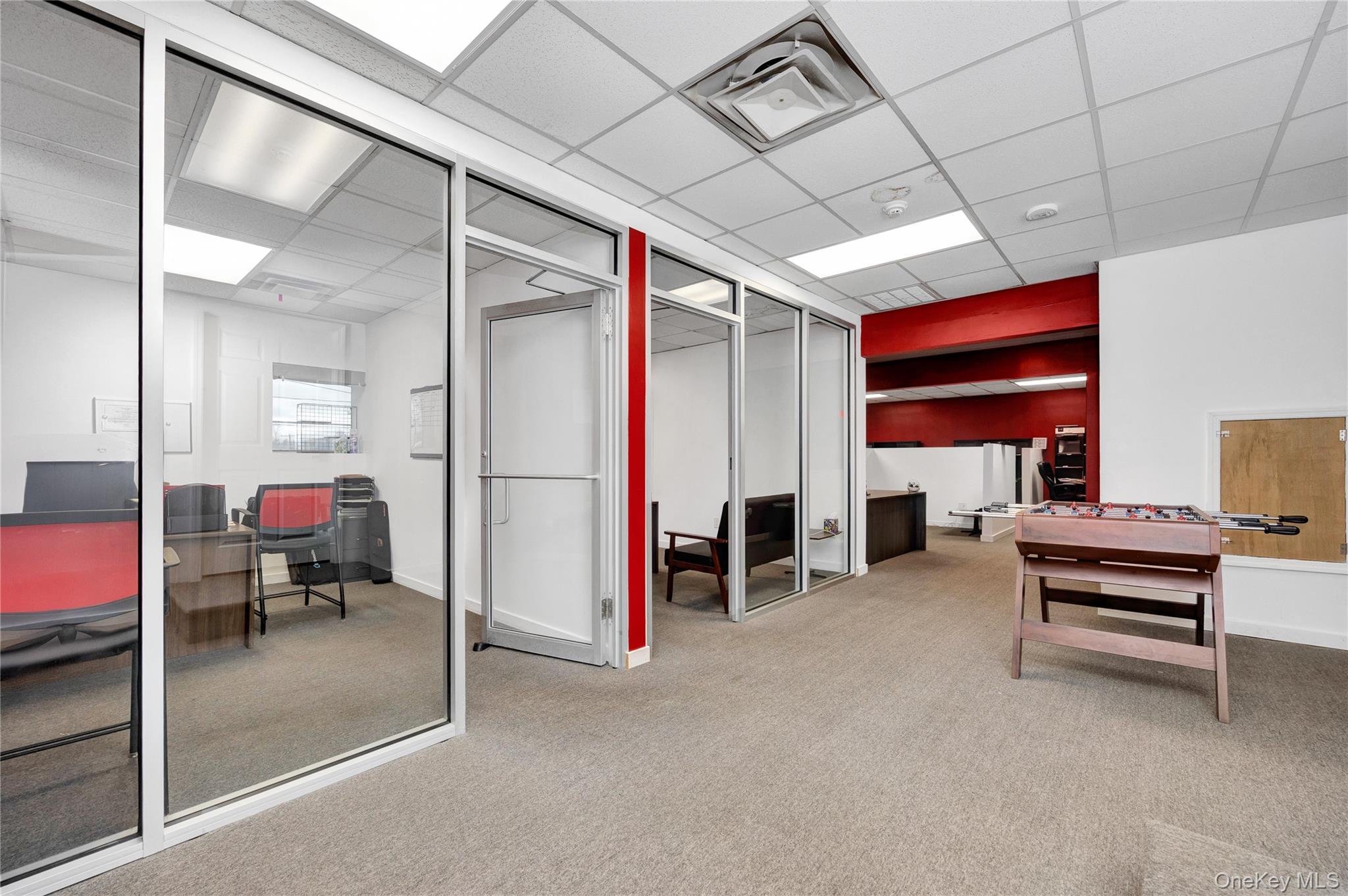 #6 photo, 429 W Main Street, מחוז סאפוק Patchogue , NY 11772