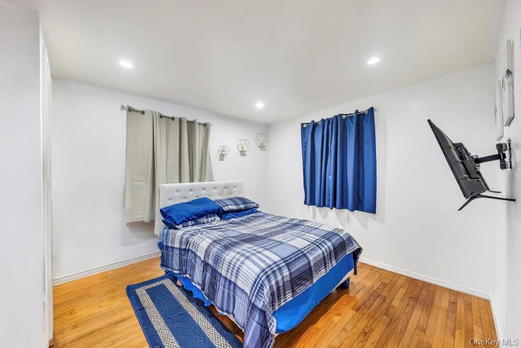 #12 photo, 128 A 17th Street, サフォーク郡 Wheatley Heights , NY 11798