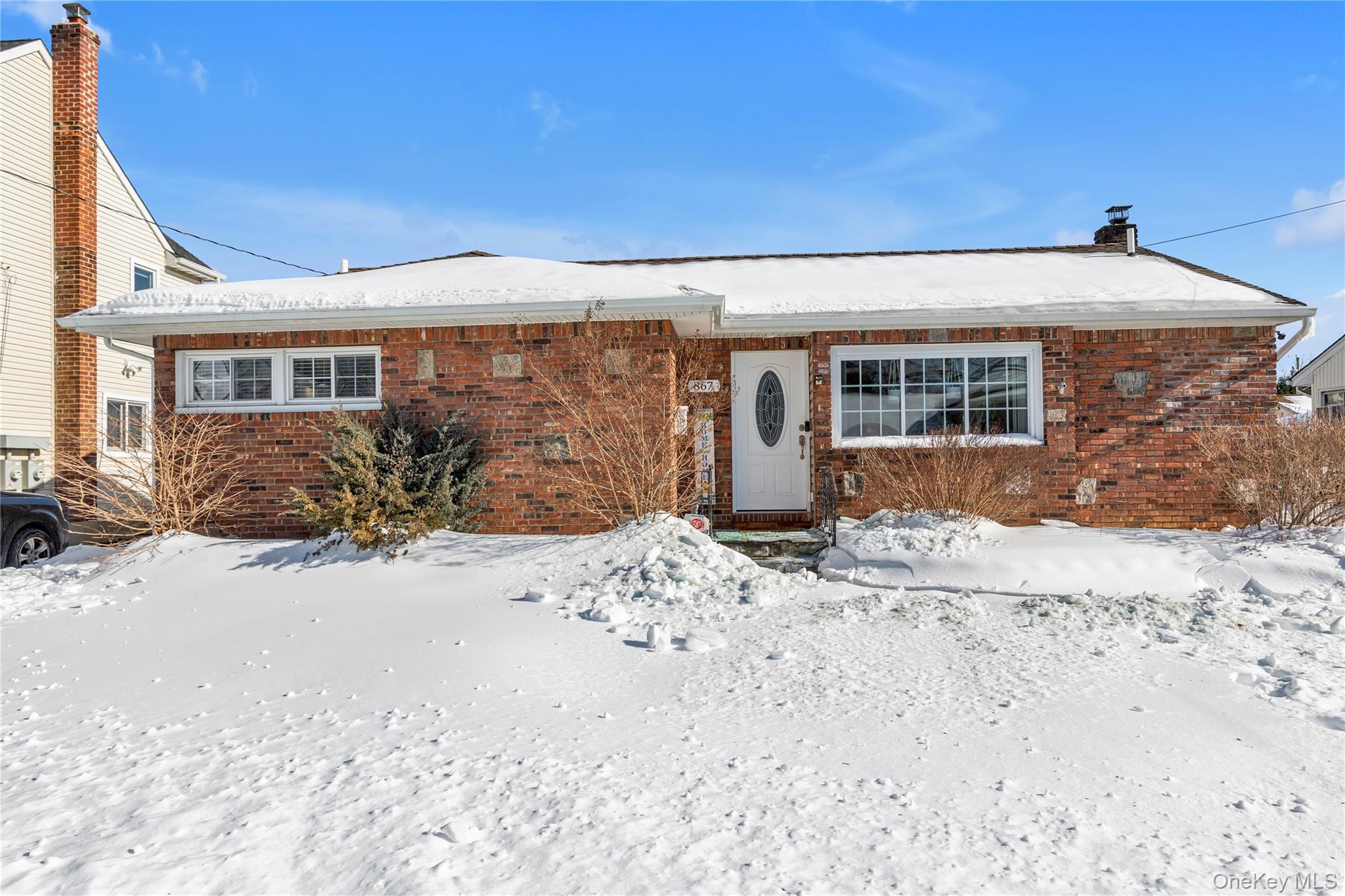 #1 photo, 867 Preston Road, নাসাউ কাউন্টি East Meadow , NY 11554