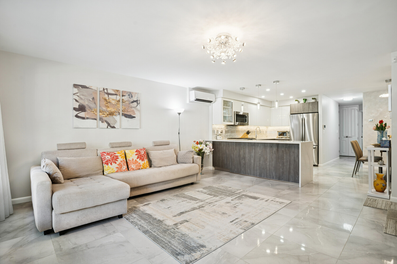 #3 photo, 2812 E 27TH Street, הברונקס Sheepshead Bay , NY 11235