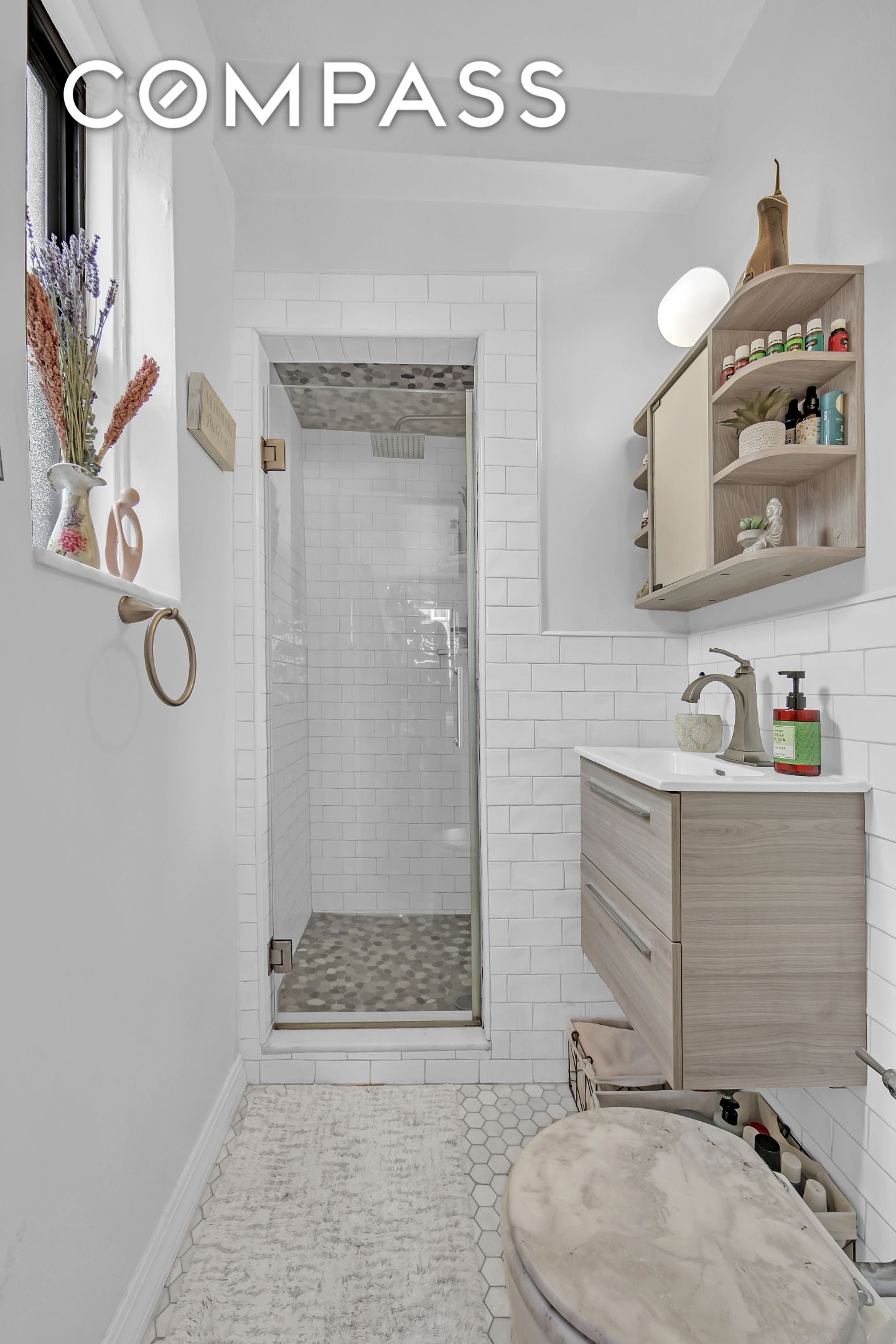 #8 photo, 55 E 190th Street, ブロンクス区 Fordham , NY 10468