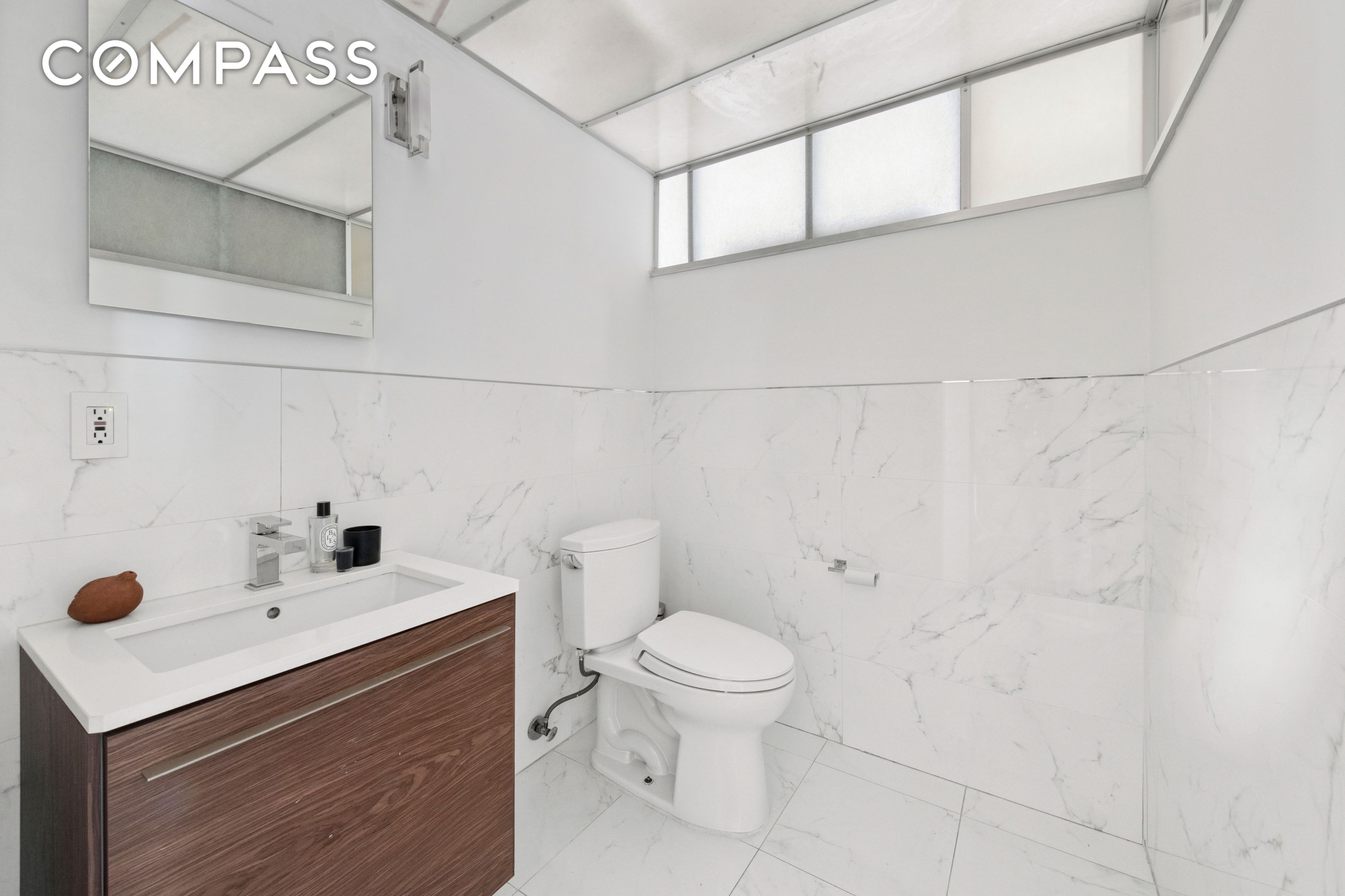 #9 photo, 275 Water Street, ম্যানহাটন Financial District , NY 10038