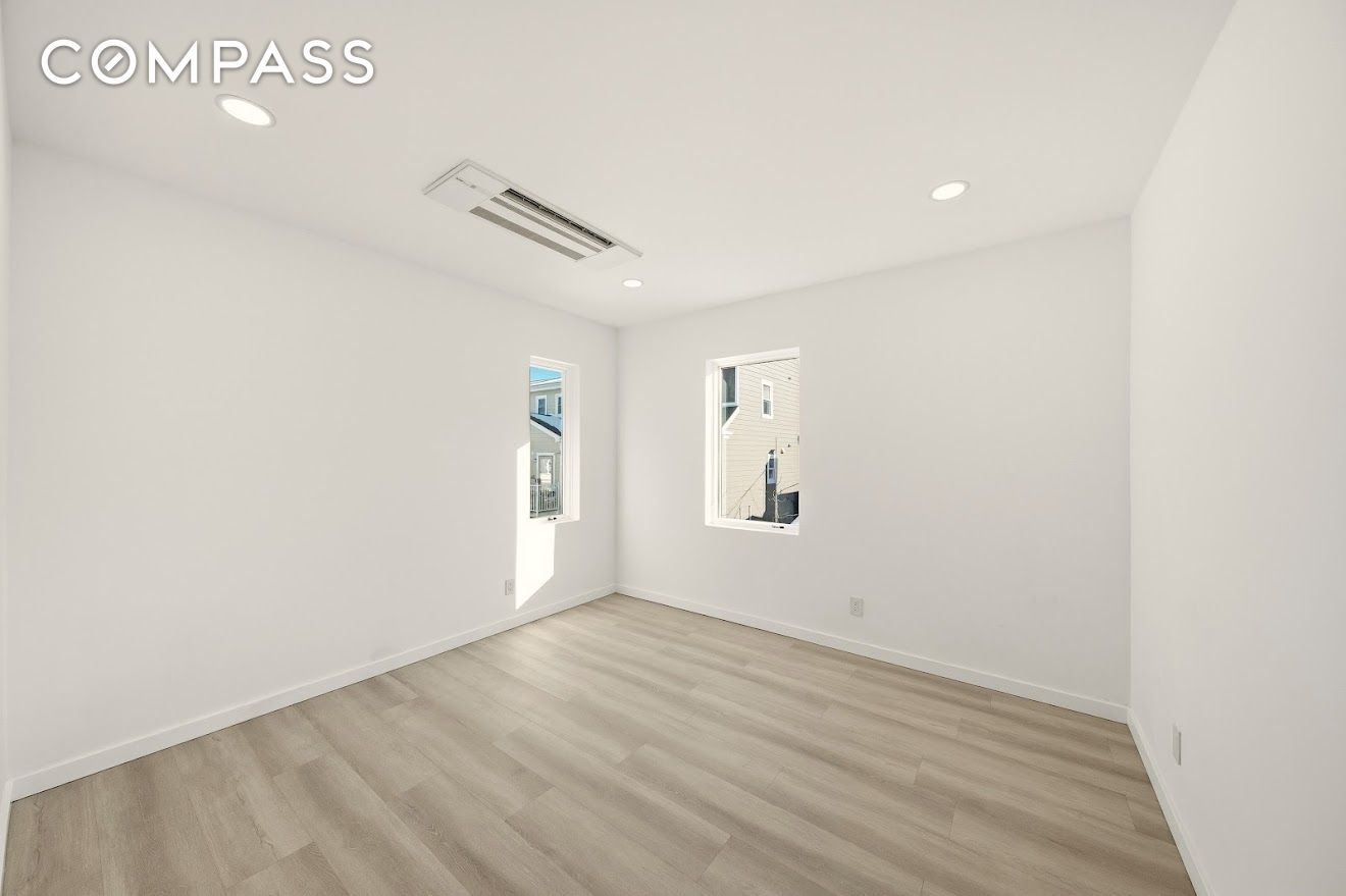 #11 photo, Brooklyn, ブルックリン区 Sheepshead Bay , NY 11235