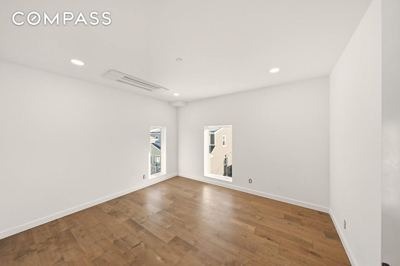 #12 photo, Brooklyn, ブルックリン区 Sheepshead Bay , NY 11235