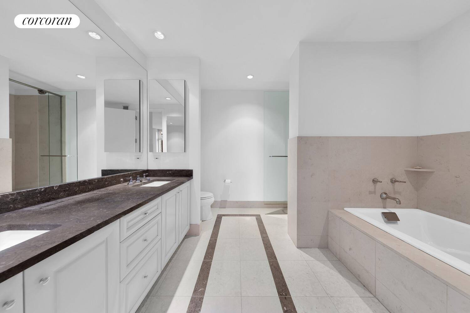 #6 photo, New York City, マンハッタン Carnegie Hill , NY 10128