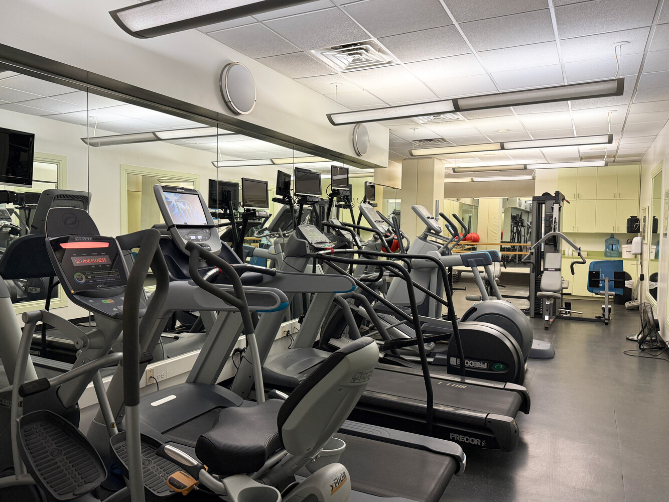 #21 photo, 480 PARK Avenue, マンハッタン Midtown East , NY 10022