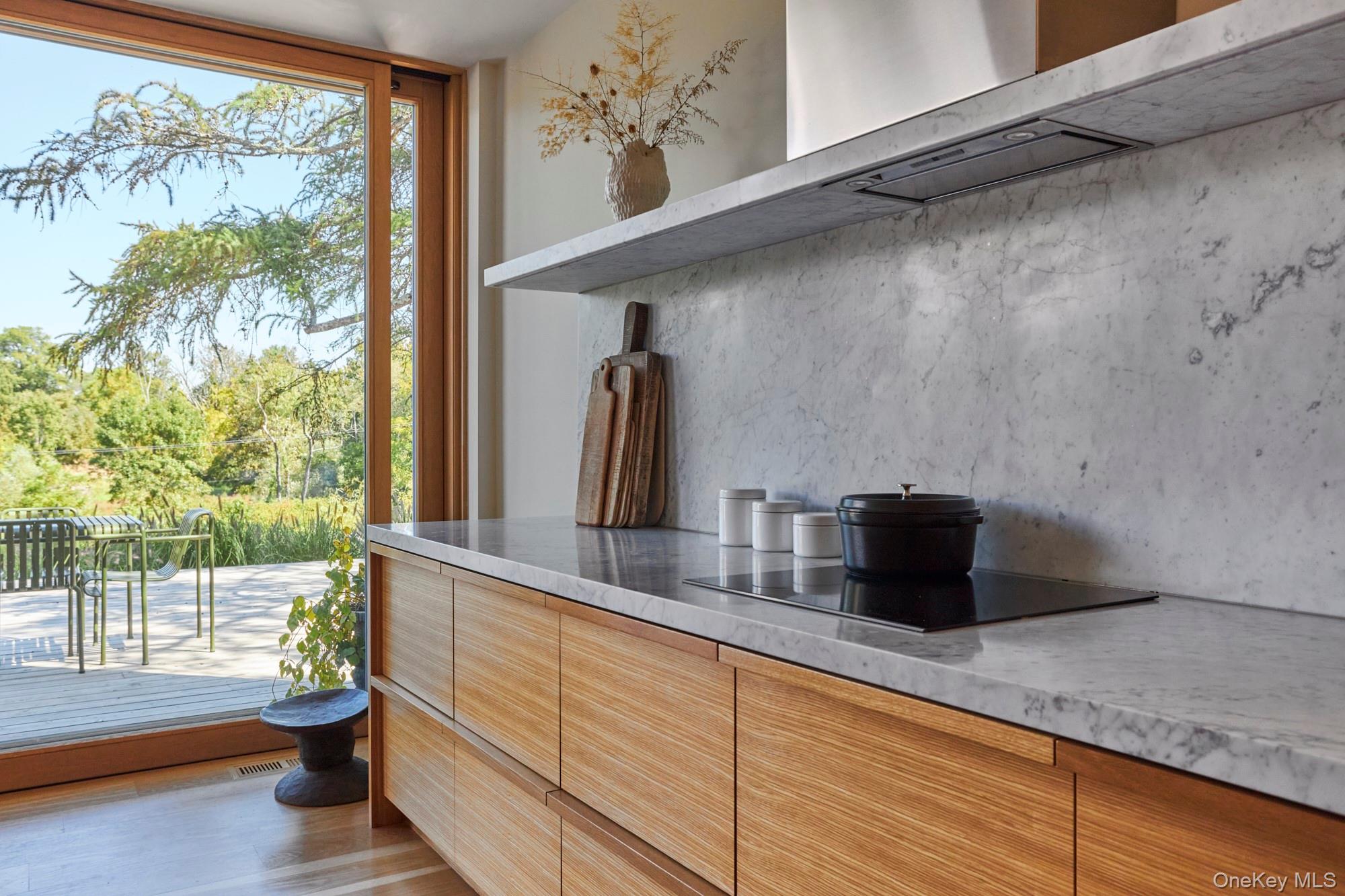 #18 photo, 44 Main Street, Germantown , NY 12526