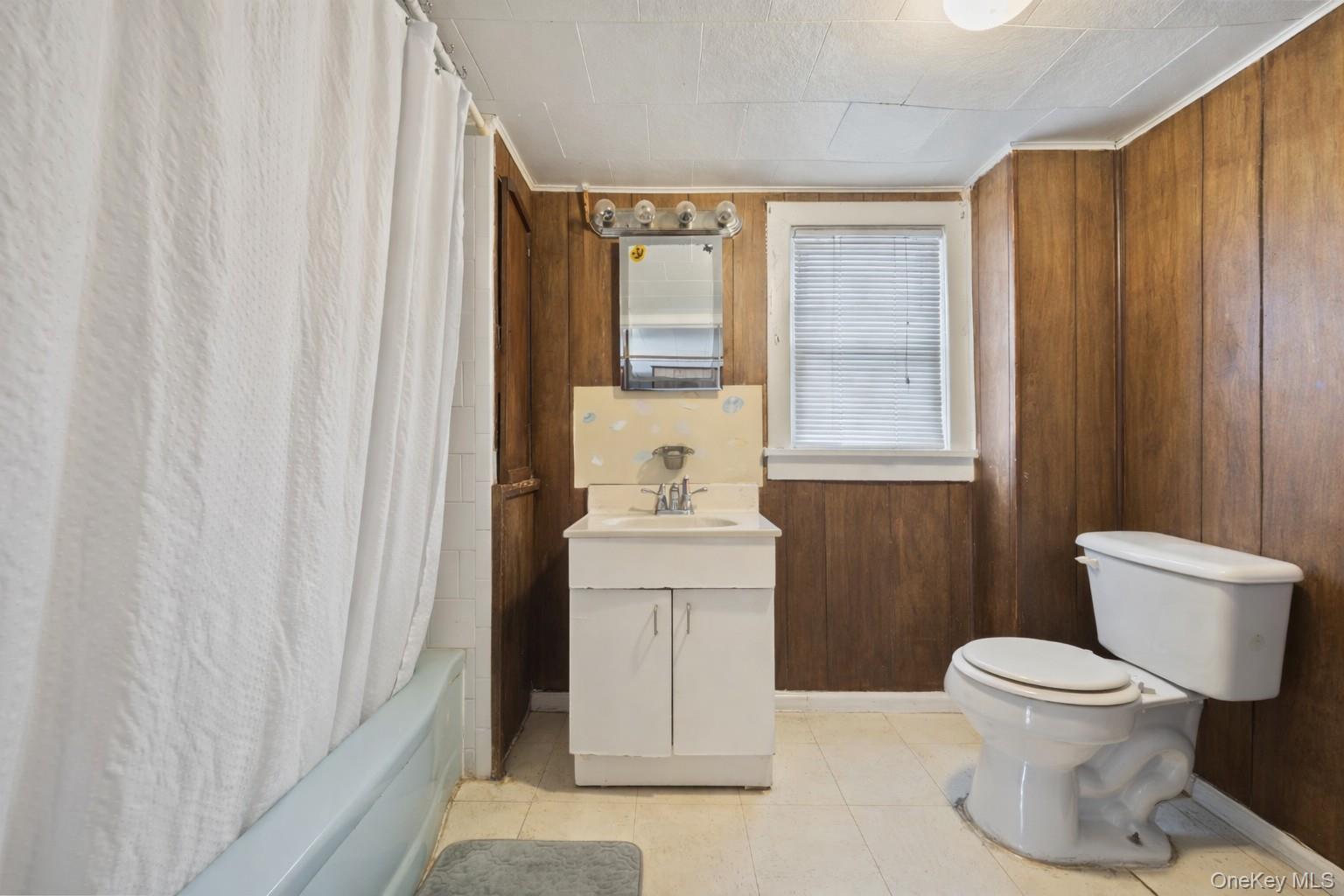 #14 photo, 262-264 Cottage Street, Middletown , NY 10940