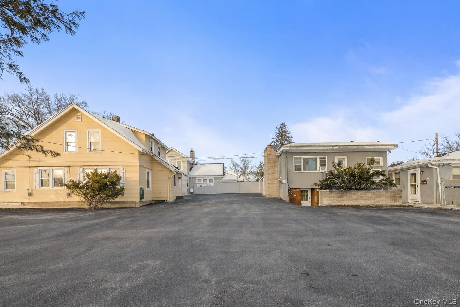 #17 photo, 262-264 Cottage Street, Middletown , NY 10940