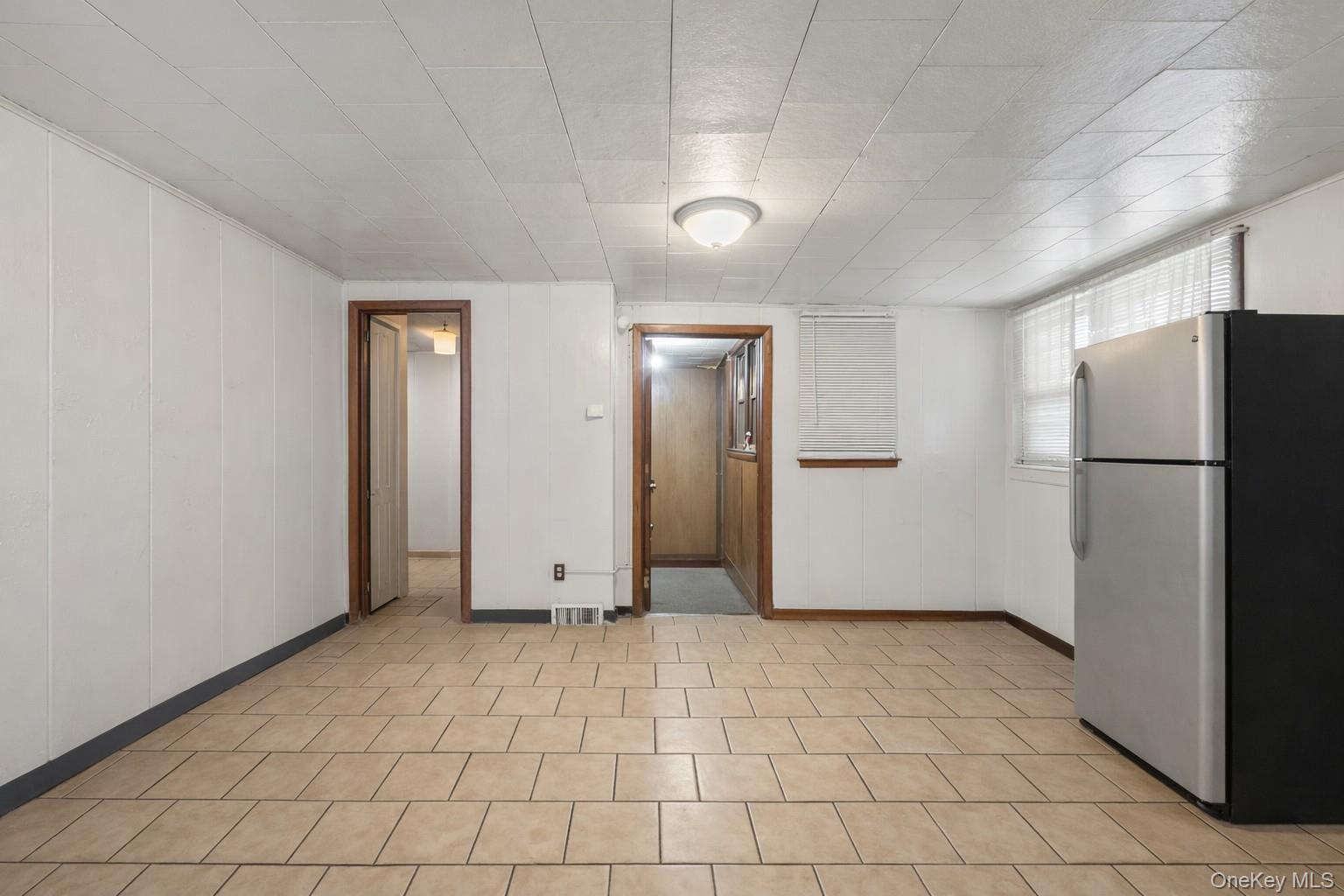 #19 photo, 262-264 Cottage Street, Middletown , NY 10940