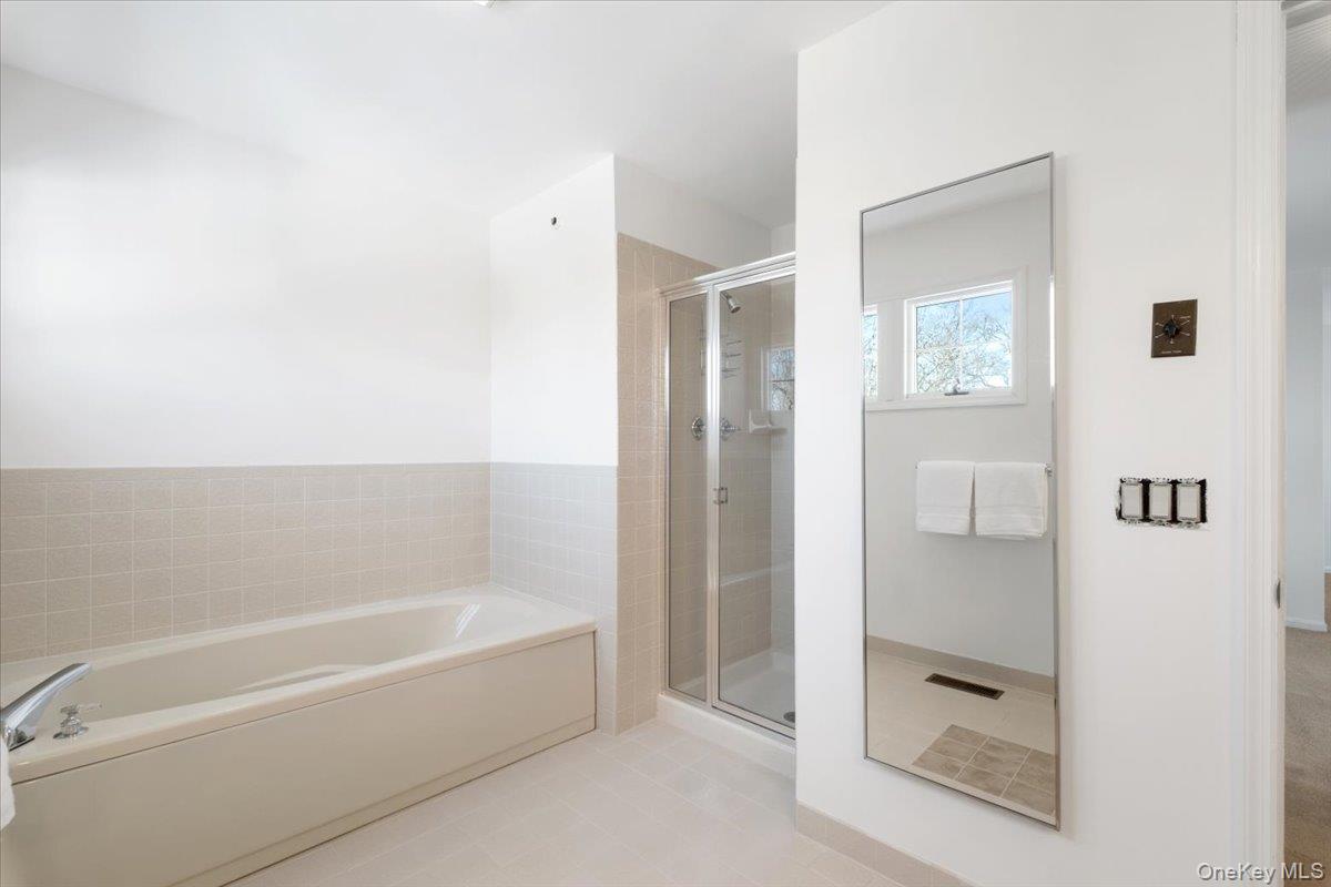 #15 photo, 39 Alex Drive, White Plains , NY 10605