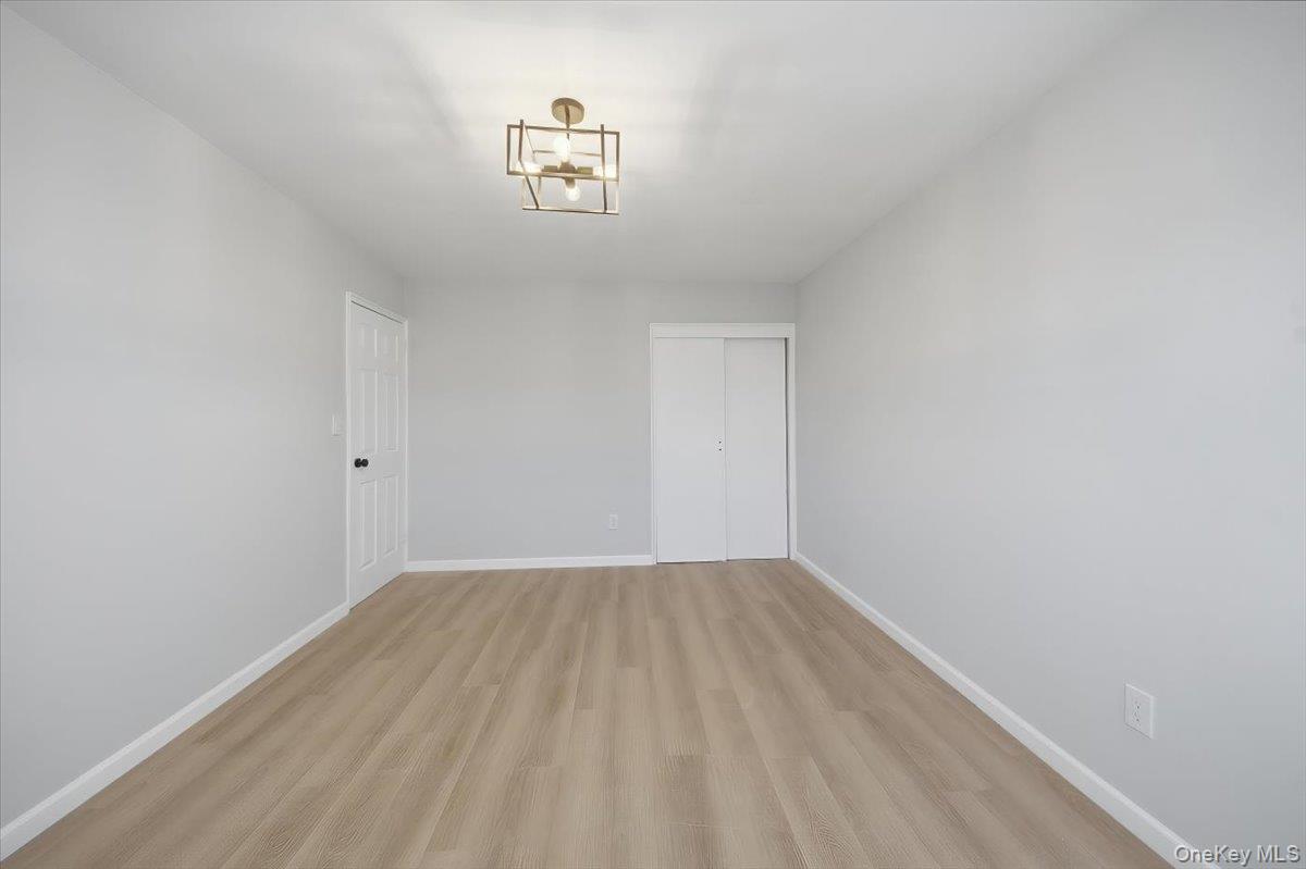 #13 photo, 4158 Baychester Avenue, ब्रोंक्स Bronx , NY 10466