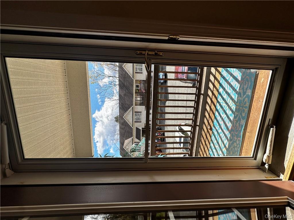 #7 photo, 105 N Montgomery Street, Walden , NY 12586