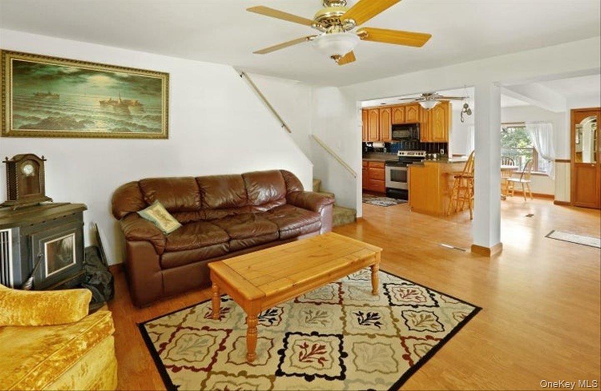 #2 photo, 266 Scheller Park Road, Coxsackie , NY 12124