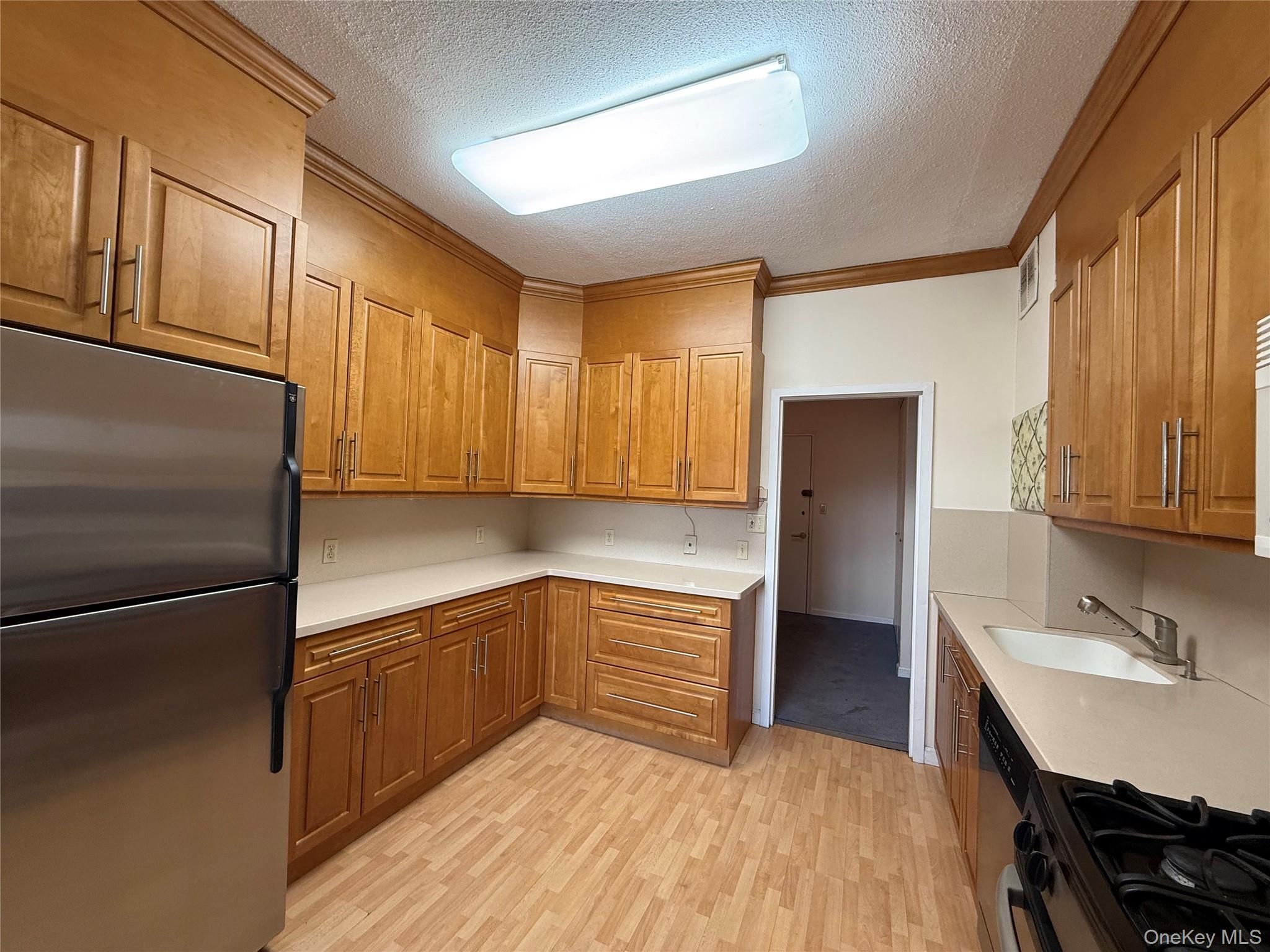 #4 photo, 16 Rockledge Avenue, Ossining , NY 10562