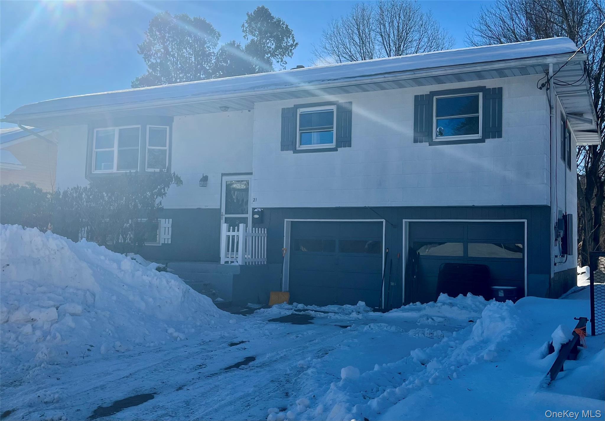 #1 photo, 21 Mountain View Avenue, Saugerties , NY 12477